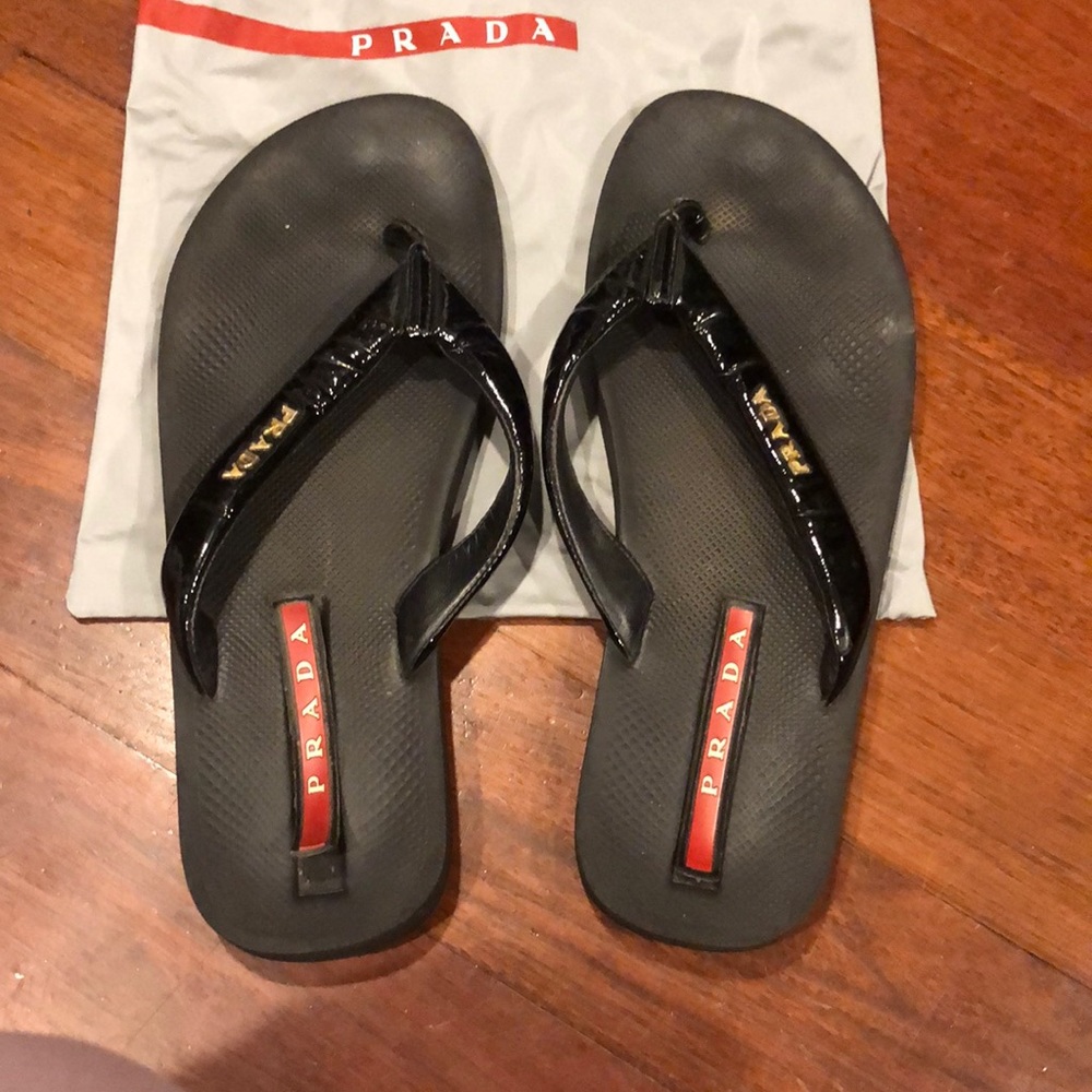 Prada women’s flip flops sandals black 38